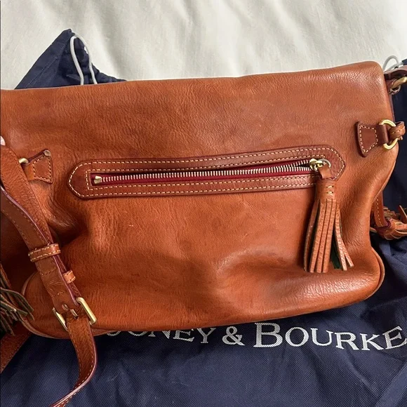 Dooney & Bourke Tan Leather Crossbody Bag - Picture 5 of 10